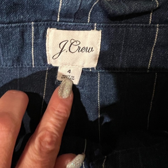 J Crew wide leg pin stripe jeans size 4. - Picture 2 of 4